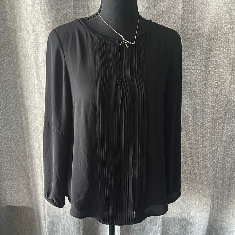 White House Black Market Black Pleated Mandarin Collar Top